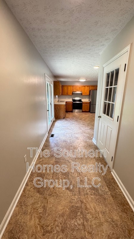 Building Photo - 212 Tellico Ave