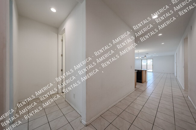 Foto del edificio - 7513 W Illini St