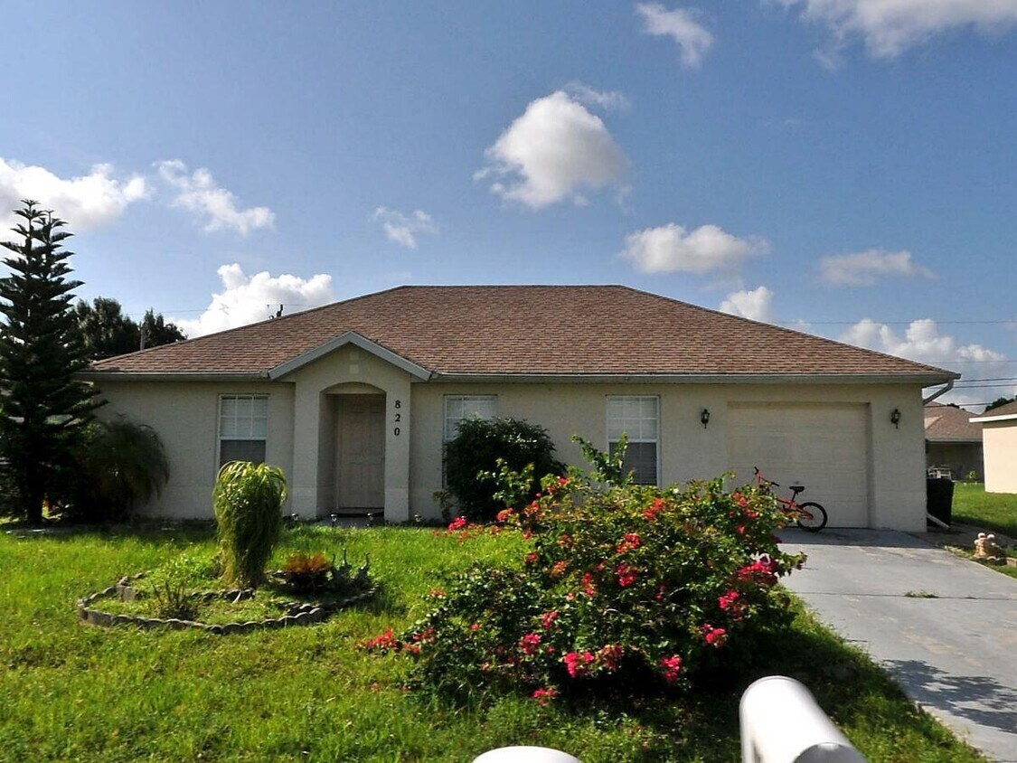 820 SW Andrew Rd, Port Saint Lucie, FL 34953 House for Rent in Port