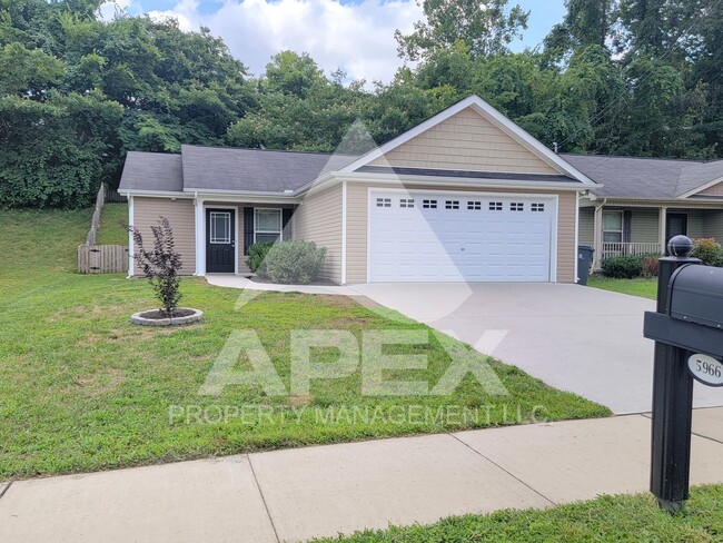 Photo - WEST KNOXVILLE!! - Beautiful 2 Bd 2-Ba Single Family home in the Village at Bearden!