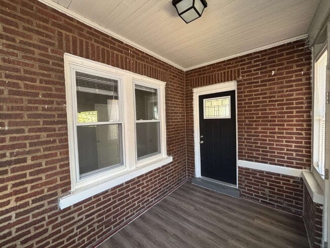 Building Photo - 3-bed gem for rent in Gary!