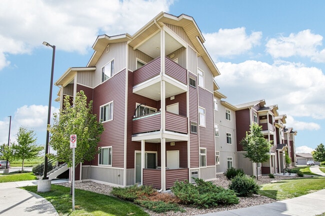 Building Photo - Copper Peak Apartments