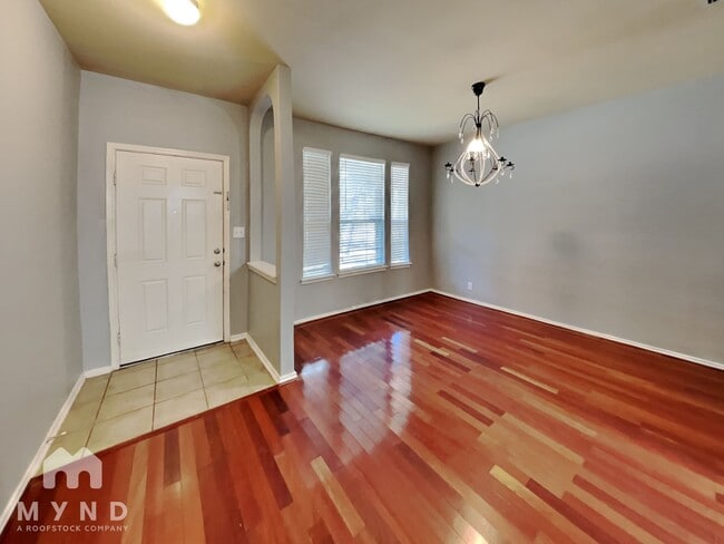 Building Photo - 8606 Eagle Peak