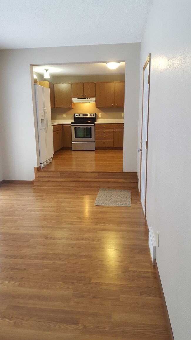 Building Photo - 1839 Ricklefs Pl