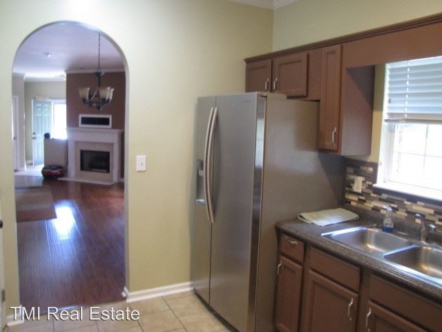 Building Photo - 2 br, 2 bath House - 401 Cambrian Ridge Dr