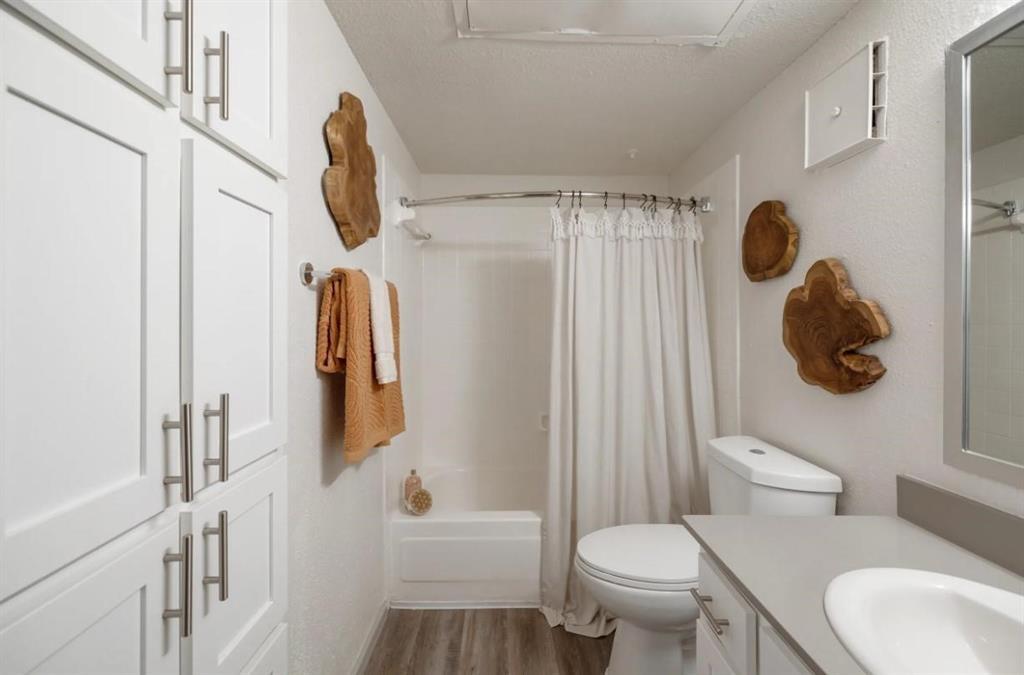 Foto principal - 11715 S Glen Dr