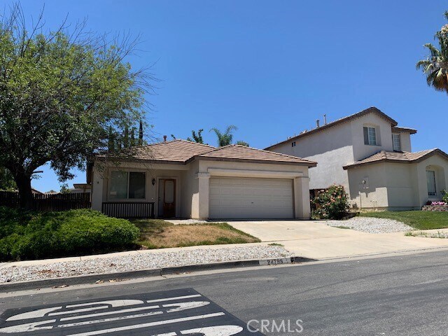 Building Photo - 24799 Tumbleweed Ct