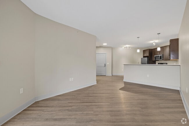 1BR, 1BA -763SF - Living Room - Brainerd Place