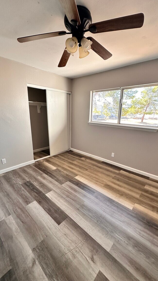 Foto del edificio - 12692 Senecio Ave