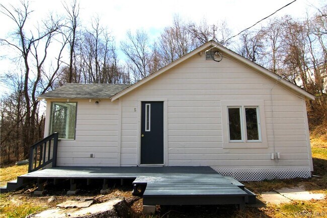 Foto del edificio - 71 Miller Rd