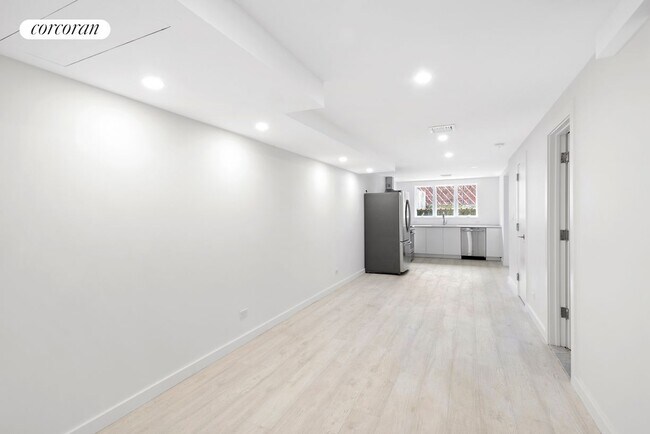 Foto del edificio - 78A N Henry St