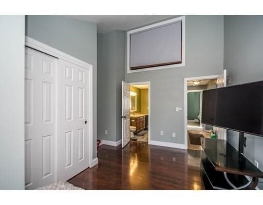 BEDROOM1 - 130 Arlington St