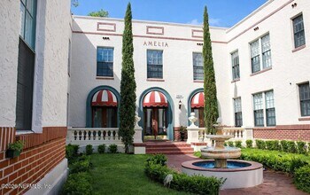 Building Photo - 1310 Willow Branch Ave