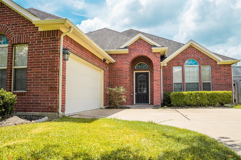 5808 Village Grove Dr, Pearland, TX 77581 House Rental in Pearland