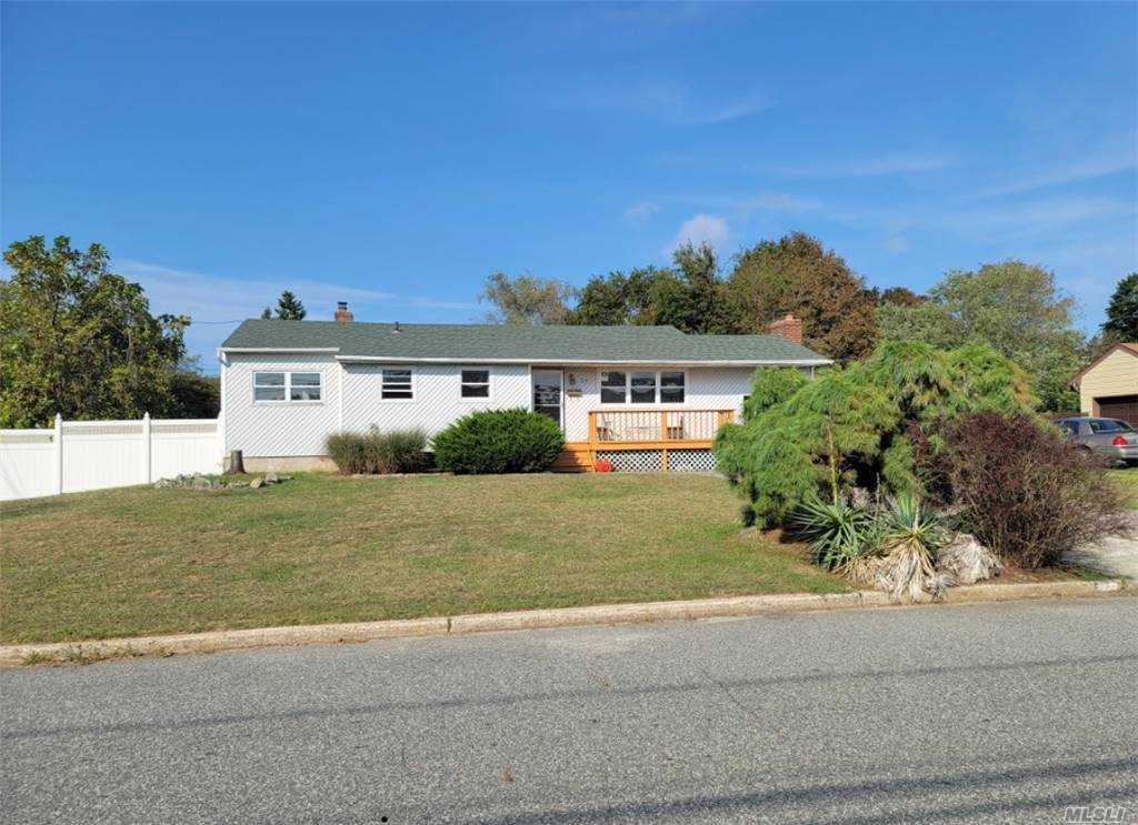 Primary Photo - 37 Riverdale Ave