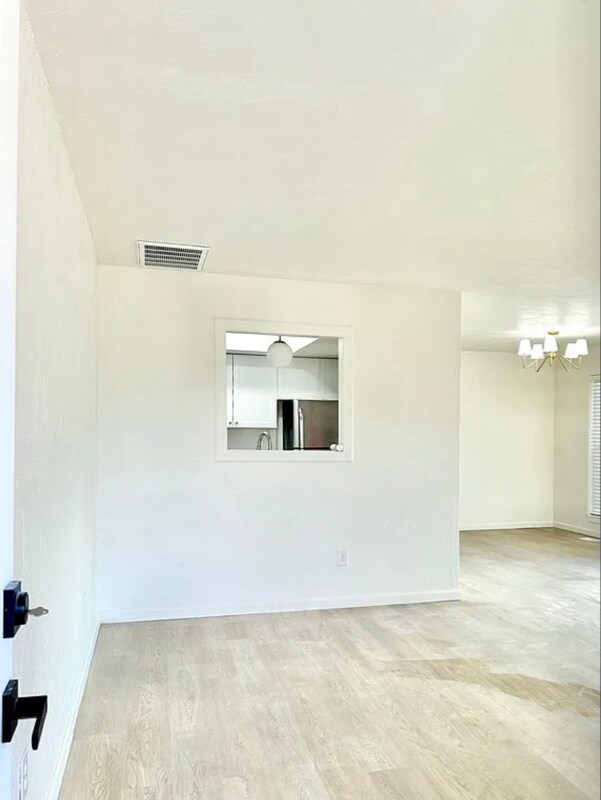 Foto del edificio - 6611 Lyrewood Ln