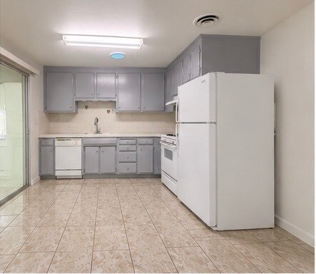 Building Photo - 2210 San Blas Ct