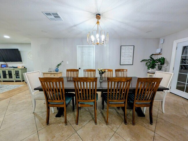 Foto del edificio - 3709 W Tuckey Ln