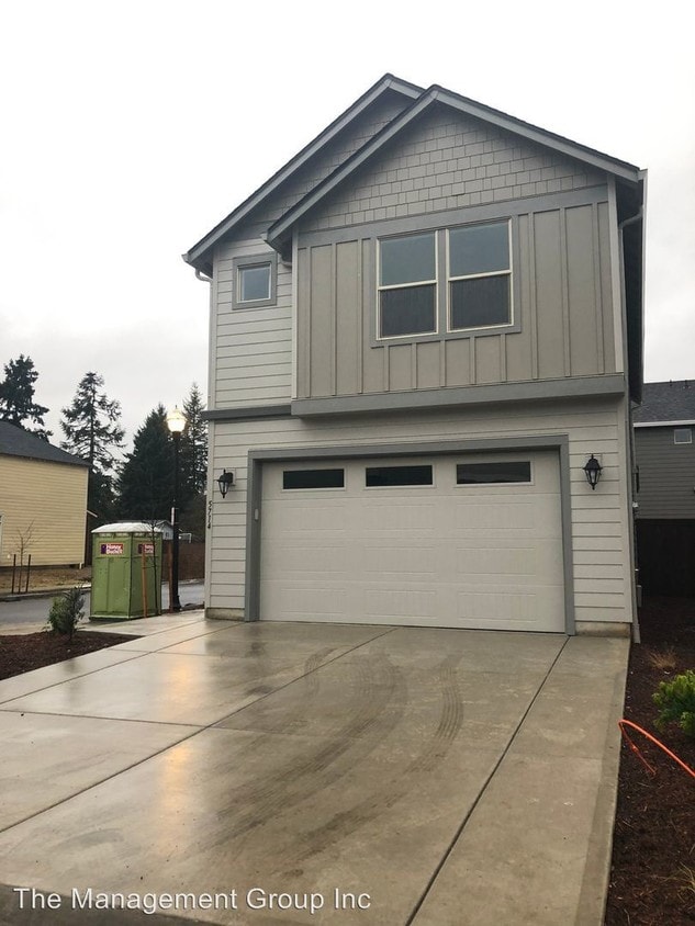 Primary Photo - 3 br, 2.5 bath House - 5714 NE 59th Circle