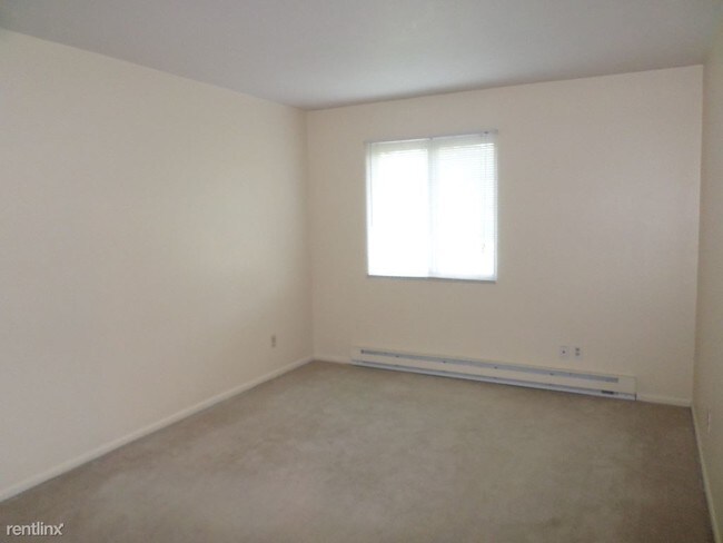 Building Photo - 217 N Charleston Blvd