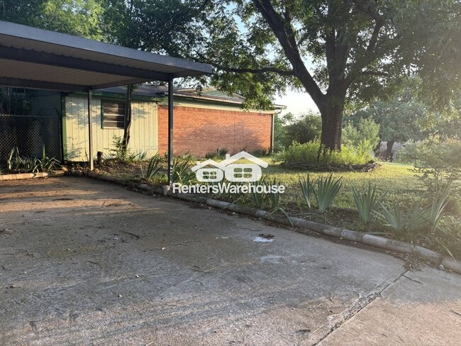 Foto del edificio - 1501 Briarwood Blvd
