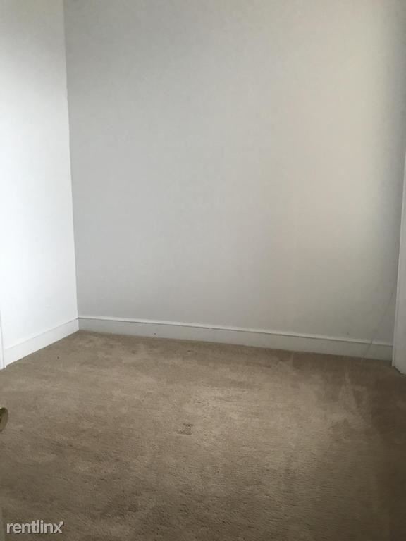 Foto del edificio - 1516 Warren St