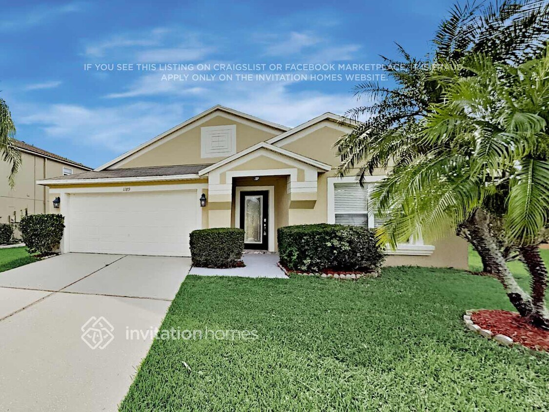 Foto principal - 1189 Epson Oaks Way