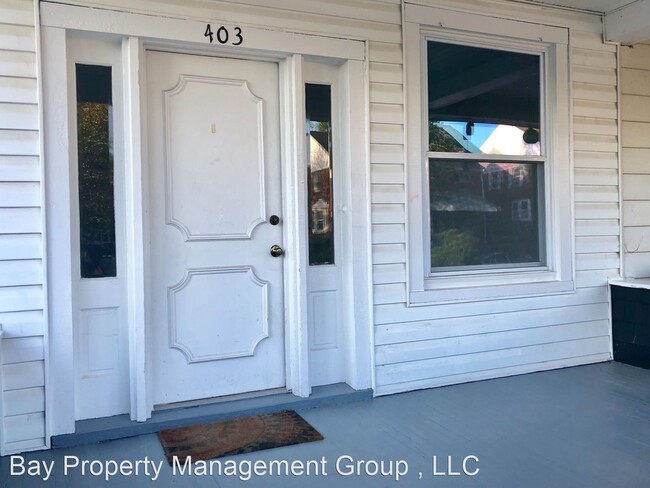 Foto del edificio - 3 br, 1 bath House - 403 Charter Oak Ave