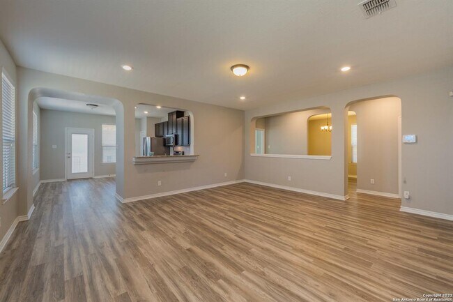 Foto del edificio - 3592 Vuitton-