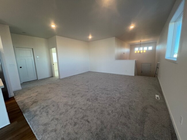 Building Photo - 3602 33rd St S
