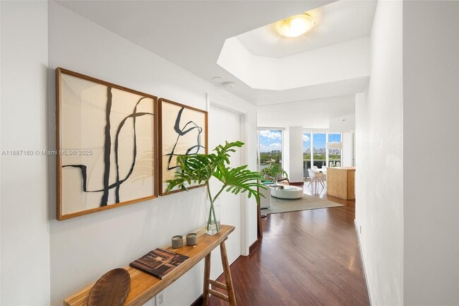 Building Photo - 4779 Collins Ave