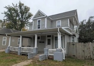 Building Photo - 1811 S 16th St