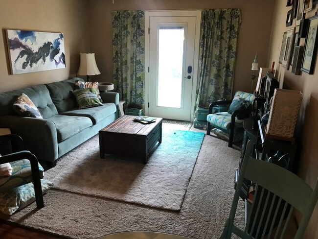 Foto del edificio - 2725 Northridge Pkwy