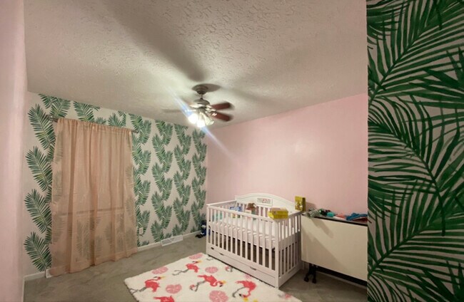 Building Photo - 8022 Timberlake Rd