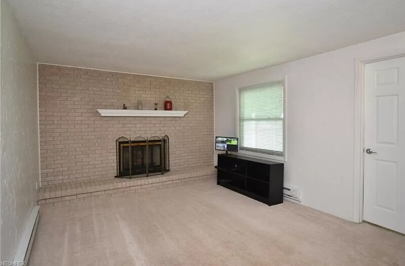 5809 Olive Ave, North Ridgeville, OH 44039 House Rental in North