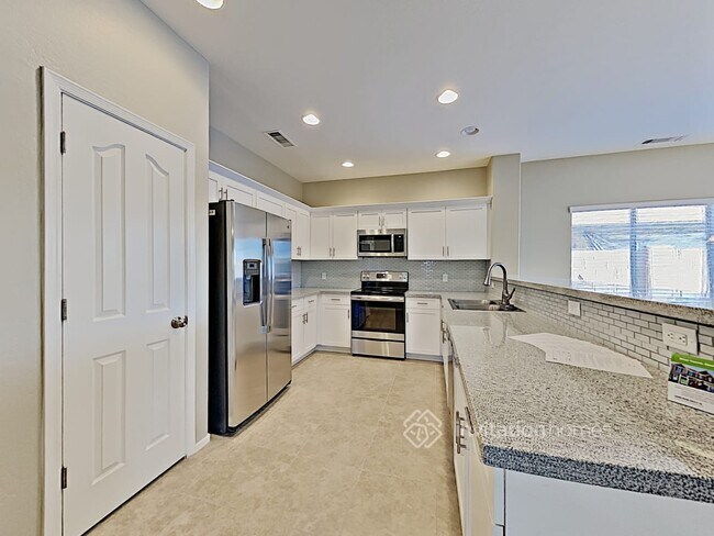Building Photo - 12902 W Scotts Dr
