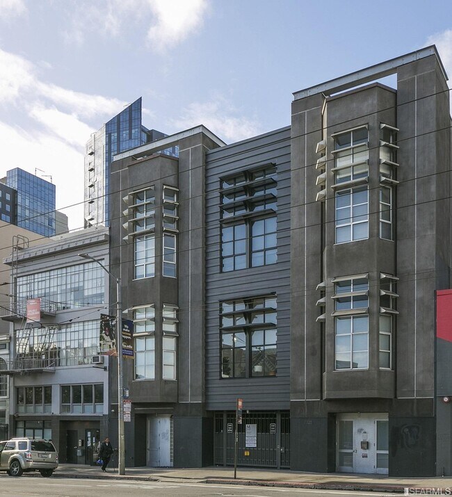 Foto del edificio - 1328 Mission St