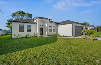 Building Photo - 1515 Nelson Rd N