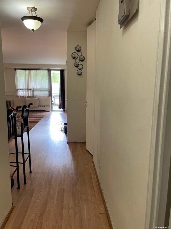 Foto del edificio - 61-15 97th St