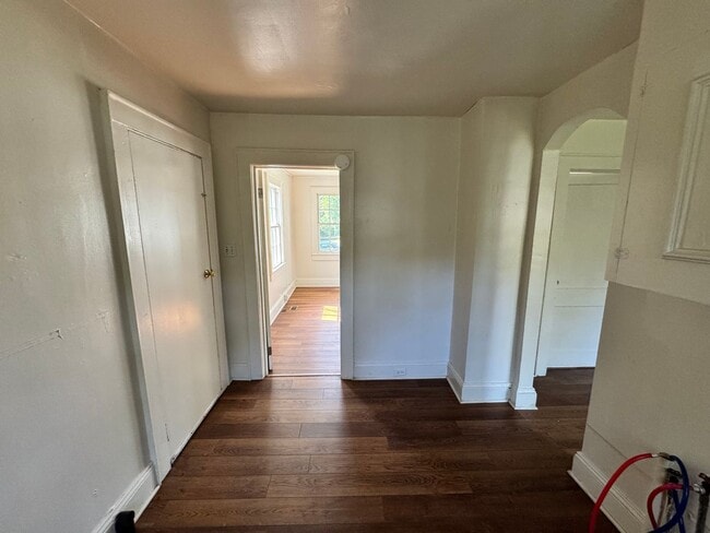 Foto del edificio - Duplex walking distance to Uptown Shelby, NC