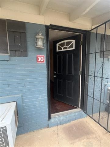 Building Photo - 1705 Chris Craft Dr