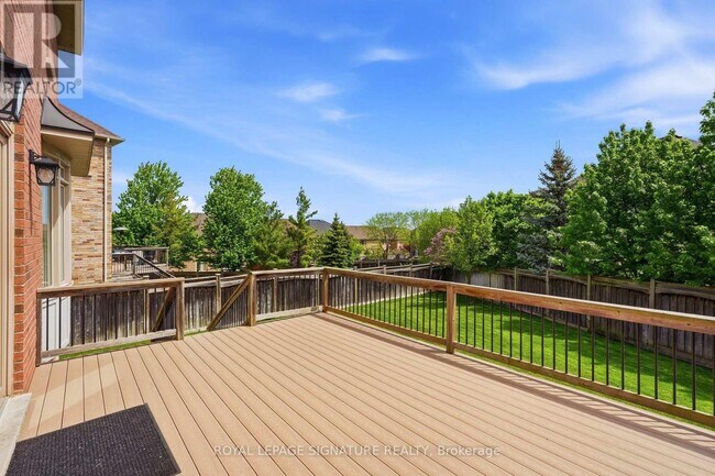 Building Photo - 2359 Taylorwood Dr
