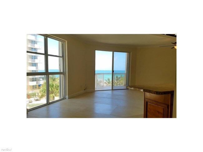 Building Photo - 1928 S Ocean Dr