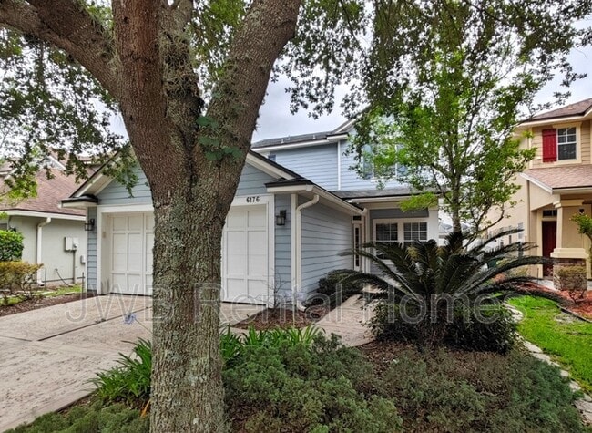 Foto del edificio - 6176 Casterbridge Rd