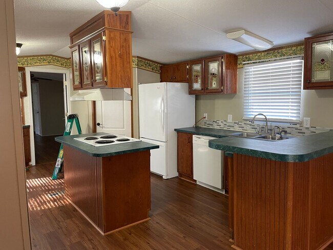 Building Photo - 6207 Charlie Walker Road, Kannapolis NC 28081