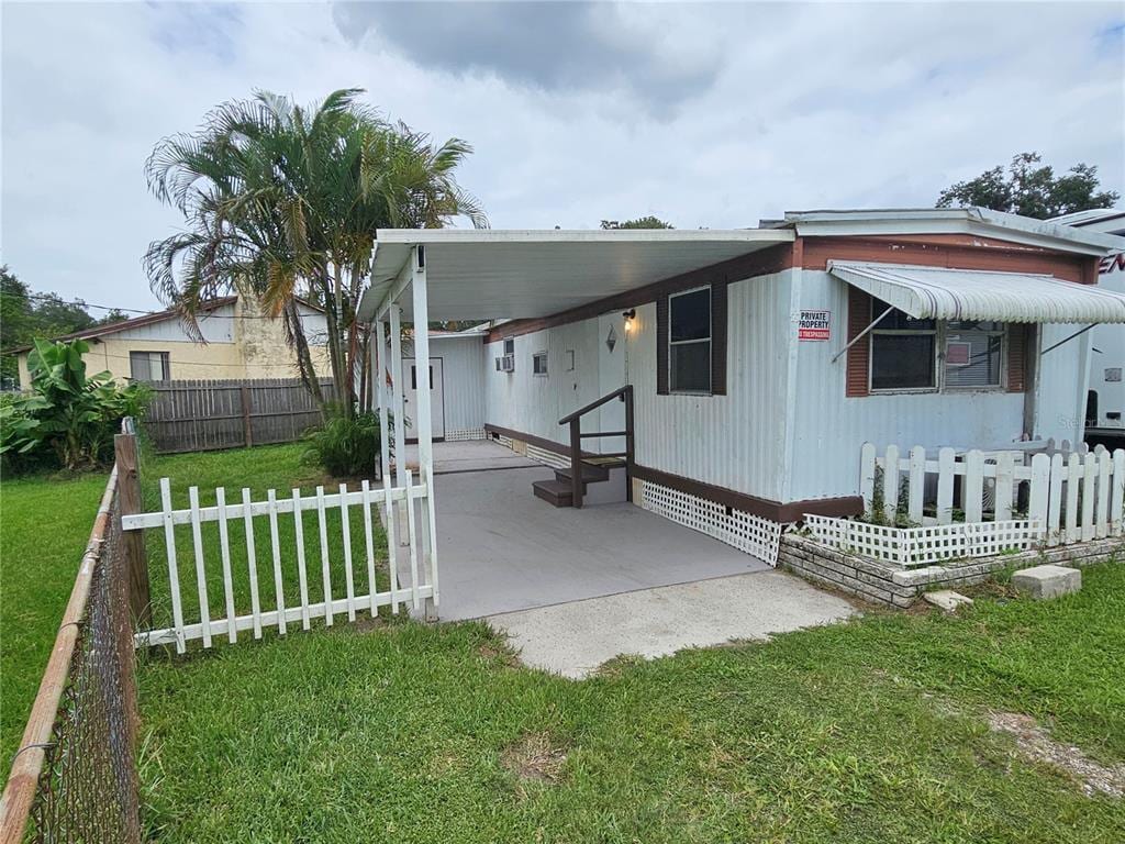 Primary Photo - 503 Longfellow Blvd