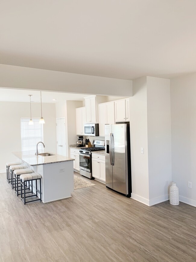 240 Amber Acorn Ave photo'