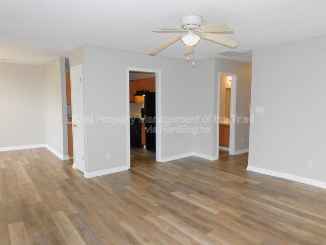 Foto del edificio - 1301 Nealtown Rd