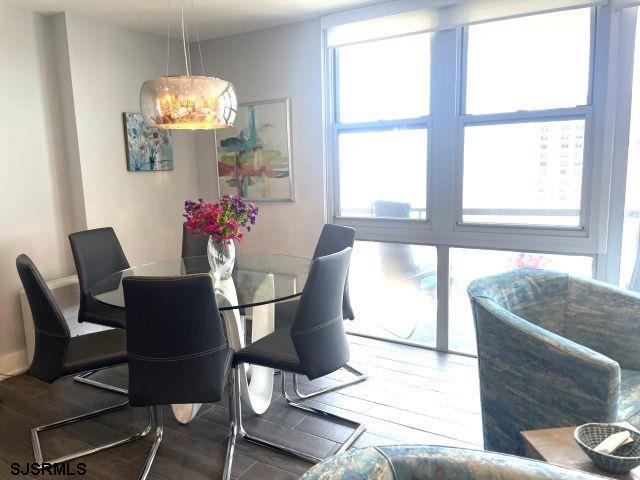 Foto del edificio - 4800 Boardwalk-1807-1807