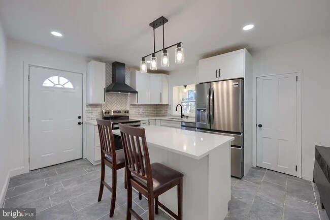 Foto del edificio - 674 W Vine St